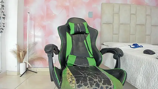 emily_lean_ - Emily_lean_'s free webcam