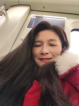 wsyx326 (F milf) - 楼道全裸