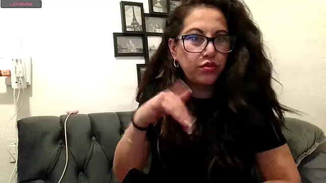 MirandaLatinaLovely webcam