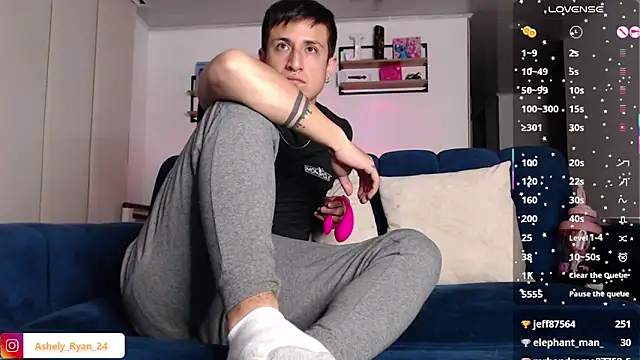 ashely_ryan24 webcam
