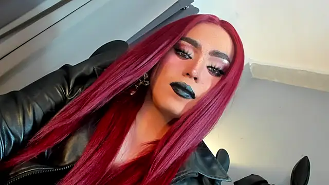 DominaAurumXXX webcam