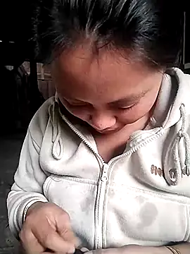 Webcam Model (venu00)  is live.Free join now!