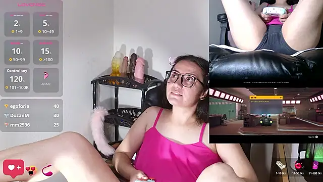 sobresalinaa (F young) - tirar shortinho