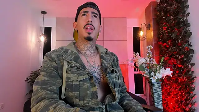 Donovan_Desmond webcam