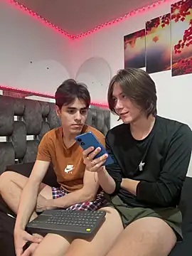 Alex_and_Fabian webcam