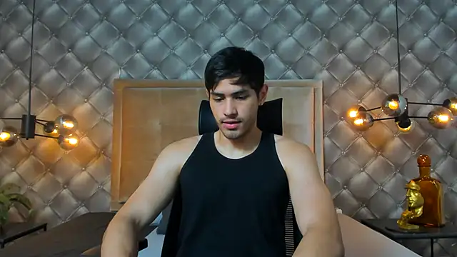 tylerlions - TylerLions's free webcam - UK Sex Cams