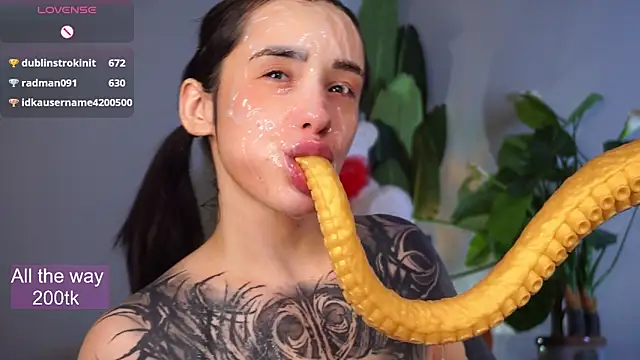 evacanton (F young) - PUNISH MY FACE UNTIL RED