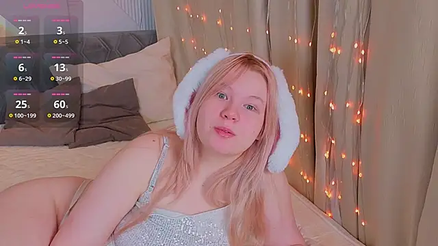 PinkyYoungPie webcam