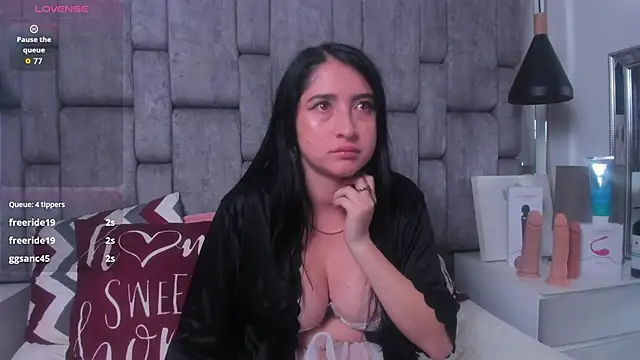 Maitebigboobs webcam