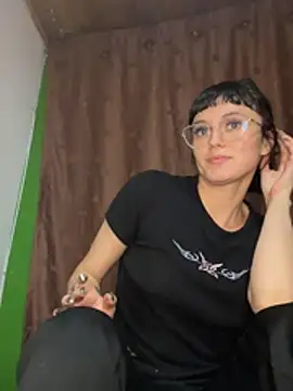 xbodtriipx (F young) - FUCK DILDO - CREAMPIE 💦🍑-FULL NAKED