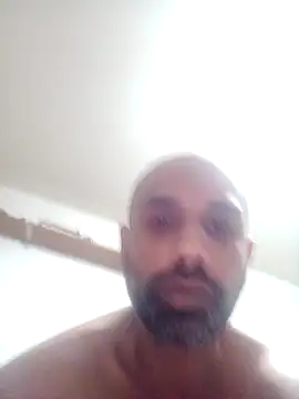 t1t012 (Ask my age) - To finger myself