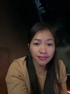 -paige- (F young) - Please help me.