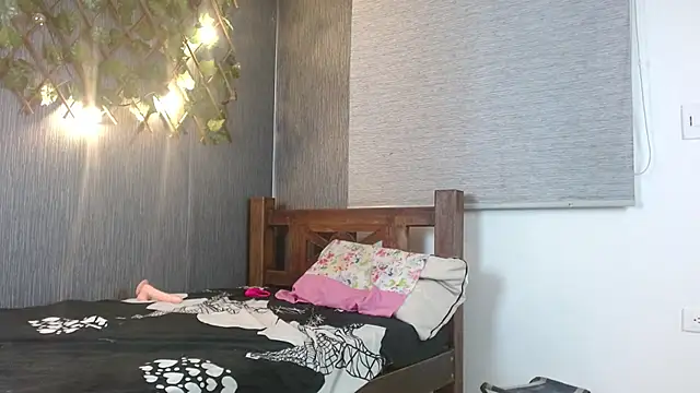 lucy_sluppy_hard webcam