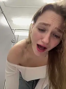 RussianWoman Live Webcam on Stripchat