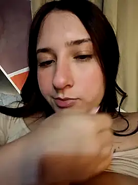 Mysticdooll69 webcam