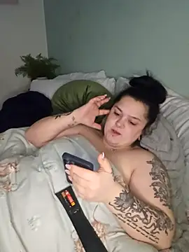 saucy-serenity (F young) - Spanks with paddle