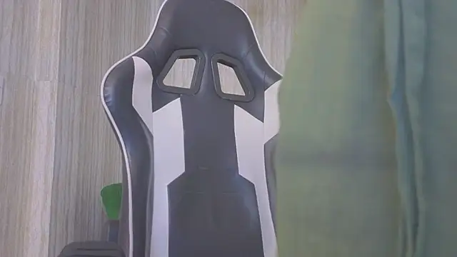 luna_meow_t (F young) - spank me hard 5 times 💙