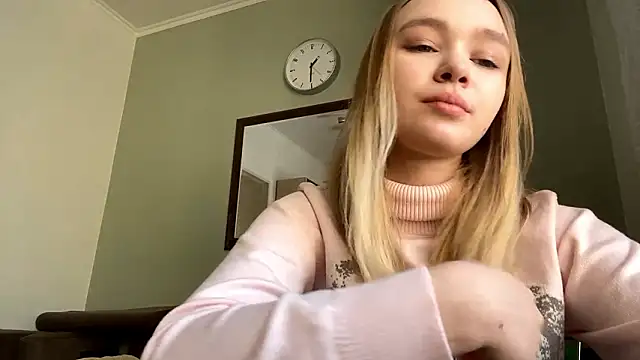 leifuture (F teen) - show color bra