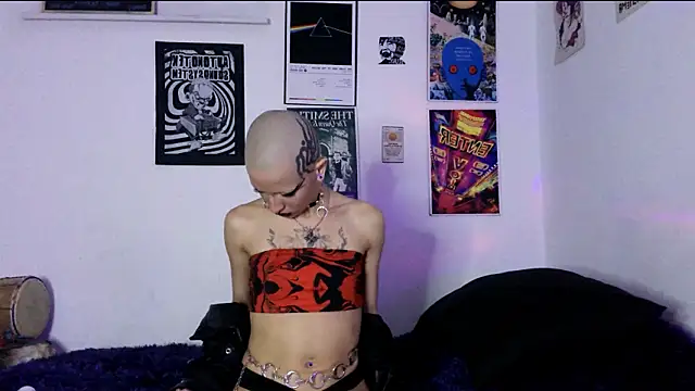 plutonbluemooon333 webcam