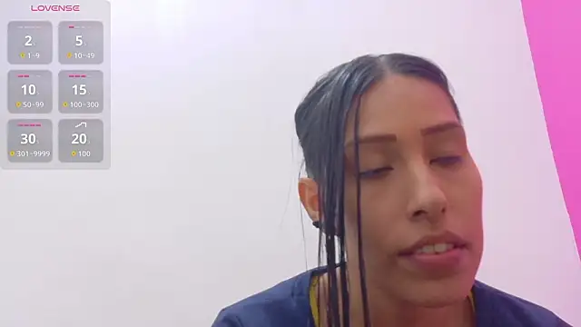 yourcuteneighbourr webcam