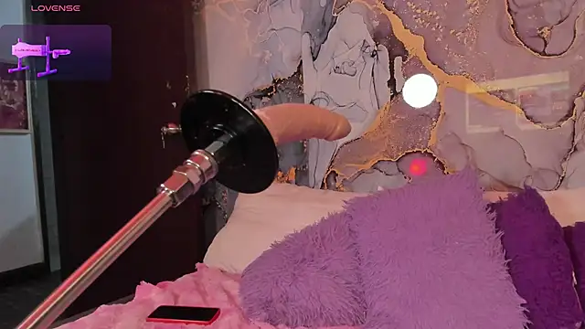 emmayourgirl (F young) - show oil on tits