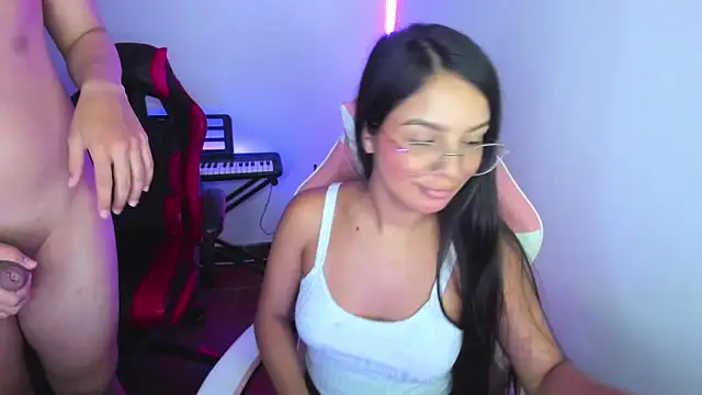 jessi_and_boy webcam