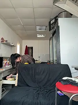 _mila_love (F milf) - Show pyssy