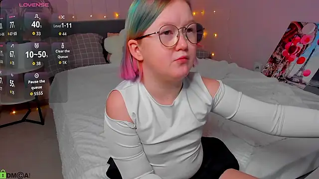 Sara_Robinson webcam