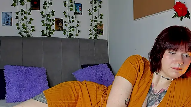 miss_lizzy (F young) - if u want me!