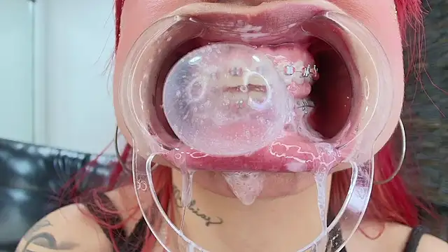 miss___abigail (F teen) - deepthoat deep and hard, and saliva mess