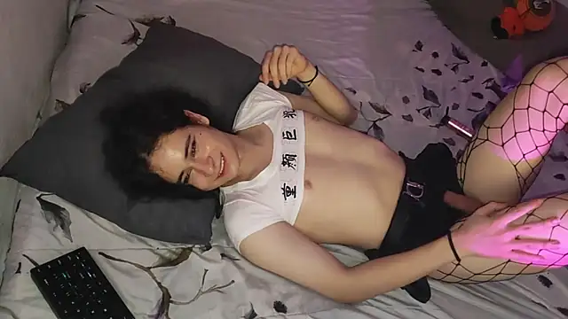 kyle_898 (M young) - shopw cum