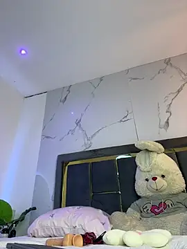 doll_luna_ (F young) - SEXY BLOWJOB TOPLESS