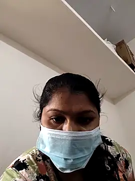 Webcam Model (tamil_Miraclequeen)  is live.Free join now!