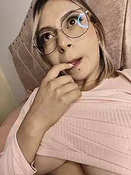 BellaDonna_16 webcam