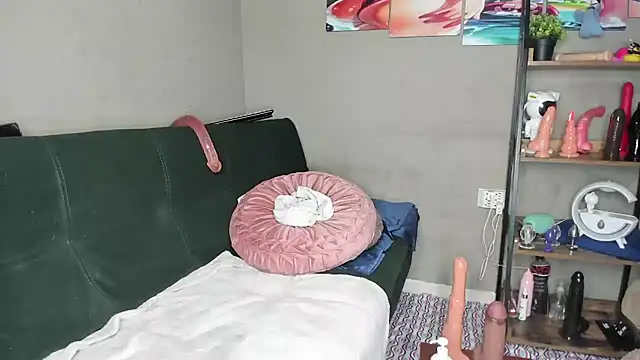 Shadia_Squirt webcam