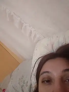 Webcam Model (caronicole77)  is live.Free join now!