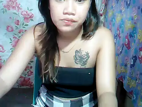 Milkytits_Yum00 webcam