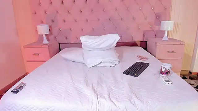 AdharaSweet1_ webcam