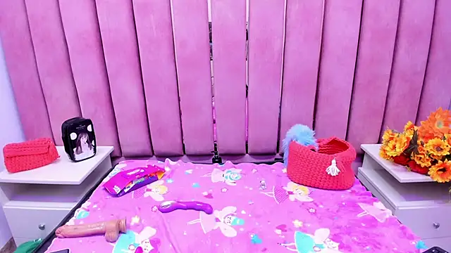 EmilyMIlkAnal webcam