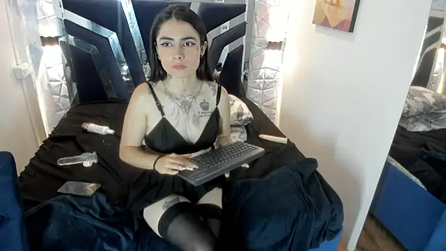 katherin__19 - Katherin__19's free webcam - UK Sex Cams