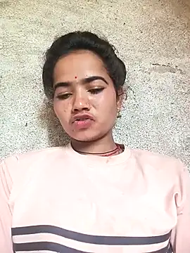 Webcam Model (Jooli_sakya)  is live.Free join now!