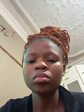 NaughtyShawdy webcam