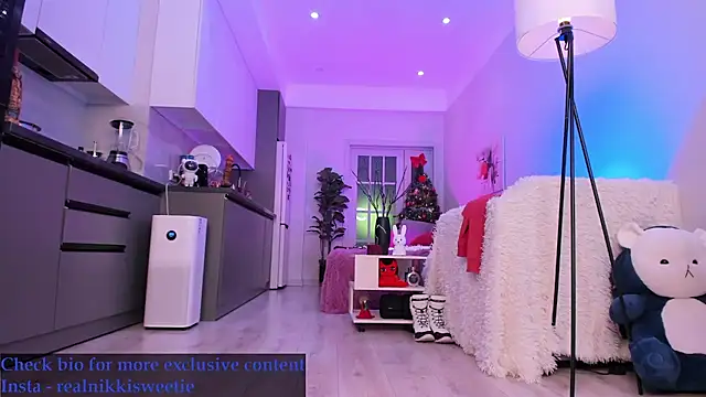 nikkisweetie webcam