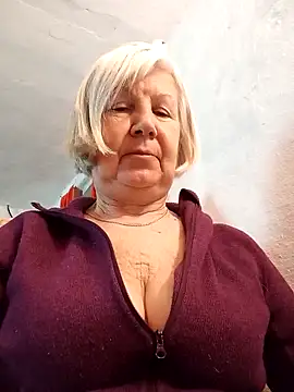 KlaudiaDarling webcam