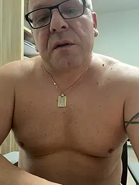 coupleLatinaLovers webcam