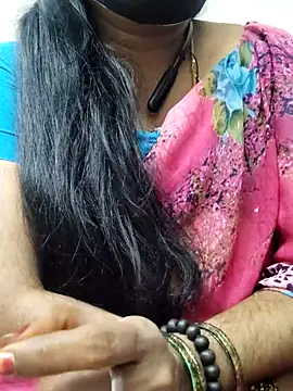 tamilrojanew (F milf) - I want buy a car