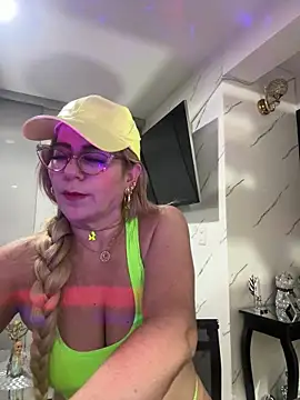 LARIANA_RIVERA23 webcam