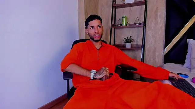 thiagoferreti (M twink) - show oil