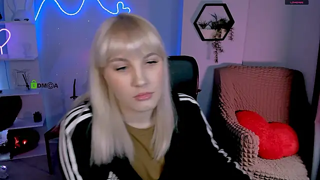 marta_smith - Marta_smith's free webcam