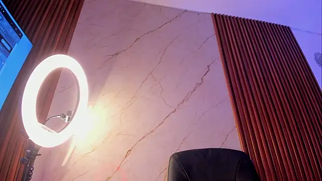 Emiilycollins webcam